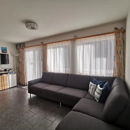 Chasa Aquileia Scuol - Bergblick, Komfort, 6 Pers, Zentral, Terrasse, Gratis Parken, Wlan Apartment *