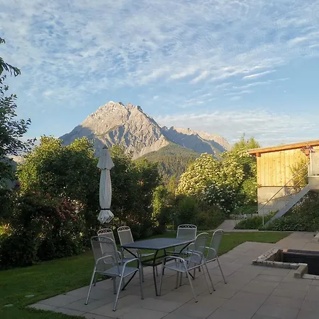 Chasa Aquileia Scuol - Bergblick, Komfort, 6 Pers, Zentral, Terrasse, Gratis Parken, Wlan Apartment