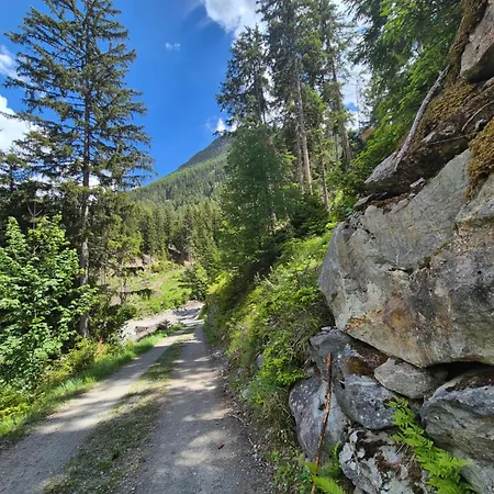 Chasa Aquileia Scuol - Bergblick, Komfort, 6 Pers, Zentral, Terrasse, Gratis Parken, Wlan * Scuol