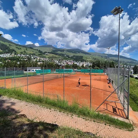 Chasa Aquileia Scuol - Bergblick, Komfort, 6 Pers, Zentral, Terrasse, Gratis Parken, Wlan * Scuol