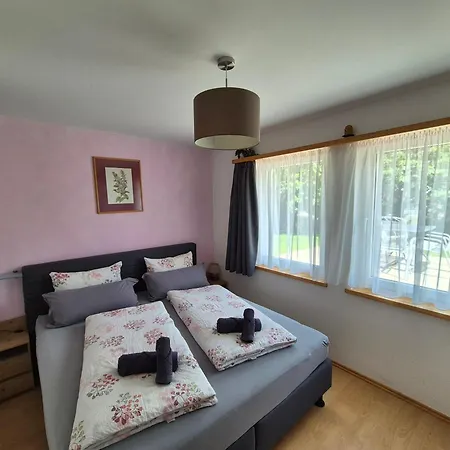 Chasa Aquileia Scuol - Bergblick, Komfort, 6 Pers, Zentral, Terrasse, Gratis Parken, Wlan Scuol