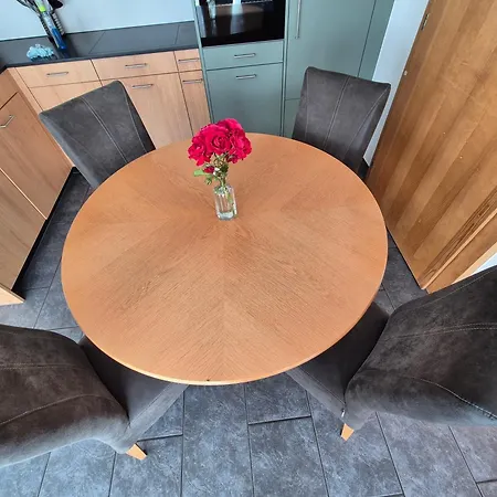 Chasa Aquileia - Bergblick, Komfort, 6 Pers, Zentral, Terrasse, Gratis Parken, Wlan סקואול