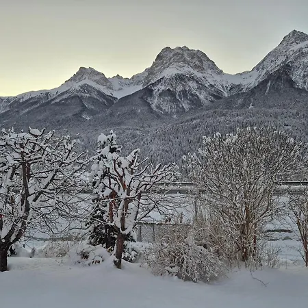 Chasa Aquileia - Engadin Scuol, Abenteuer, Genuss, Gemeinsame Zeit, Terrasse, Bergblick - 3 Sz & 3 Baeder, Pp Appartement
