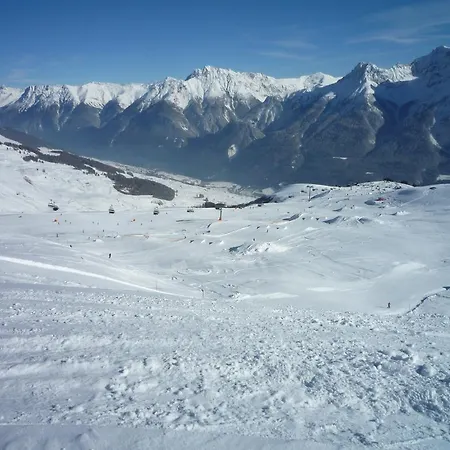 Chasa Aquileia Scuol - Bergblick, Komfort, 6 Pers, Zentral, Terrasse, Gratis Parken, Wlan