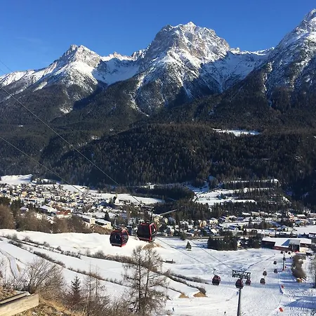 Apartment Chasa Aquileia Scuol - Bergblick, Komfort, 6 Pers, Zentral, Terrasse, Gratis Parken, Wlan